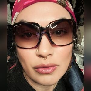 NWOT vintage 90s women's sunglasses